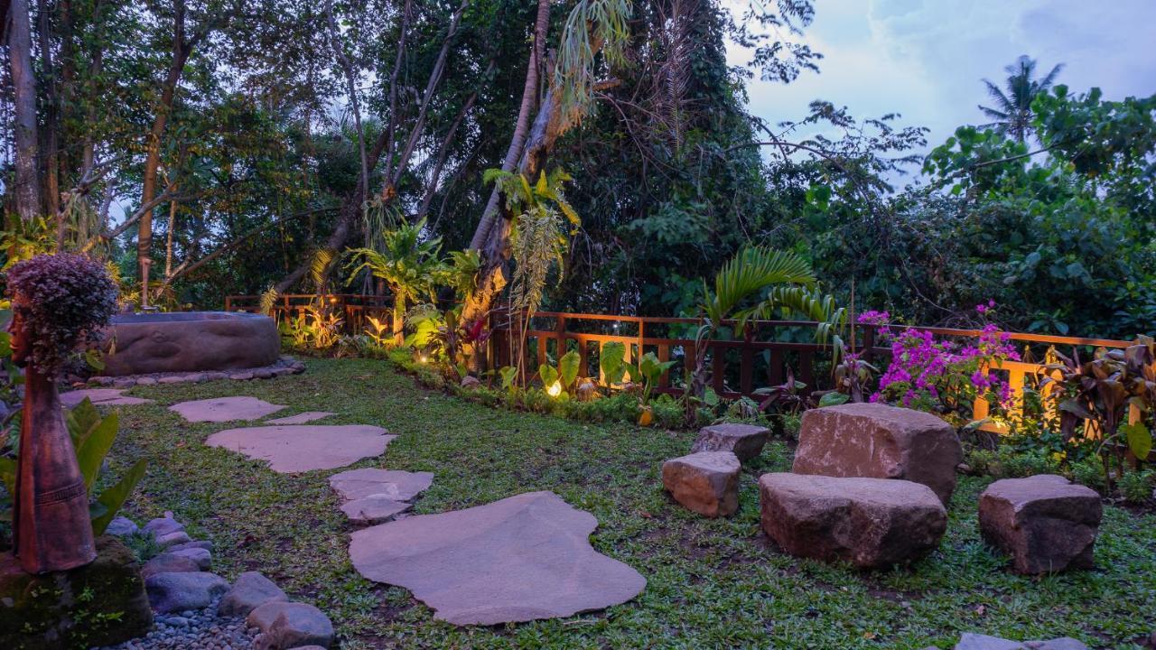 Homayoon Private Villa Ubud Exteriör bild