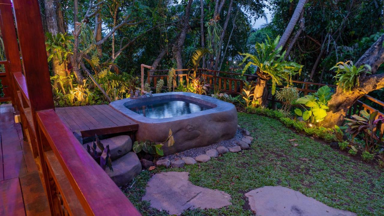 Homayoon Private Villa Ubud Exteriör bild