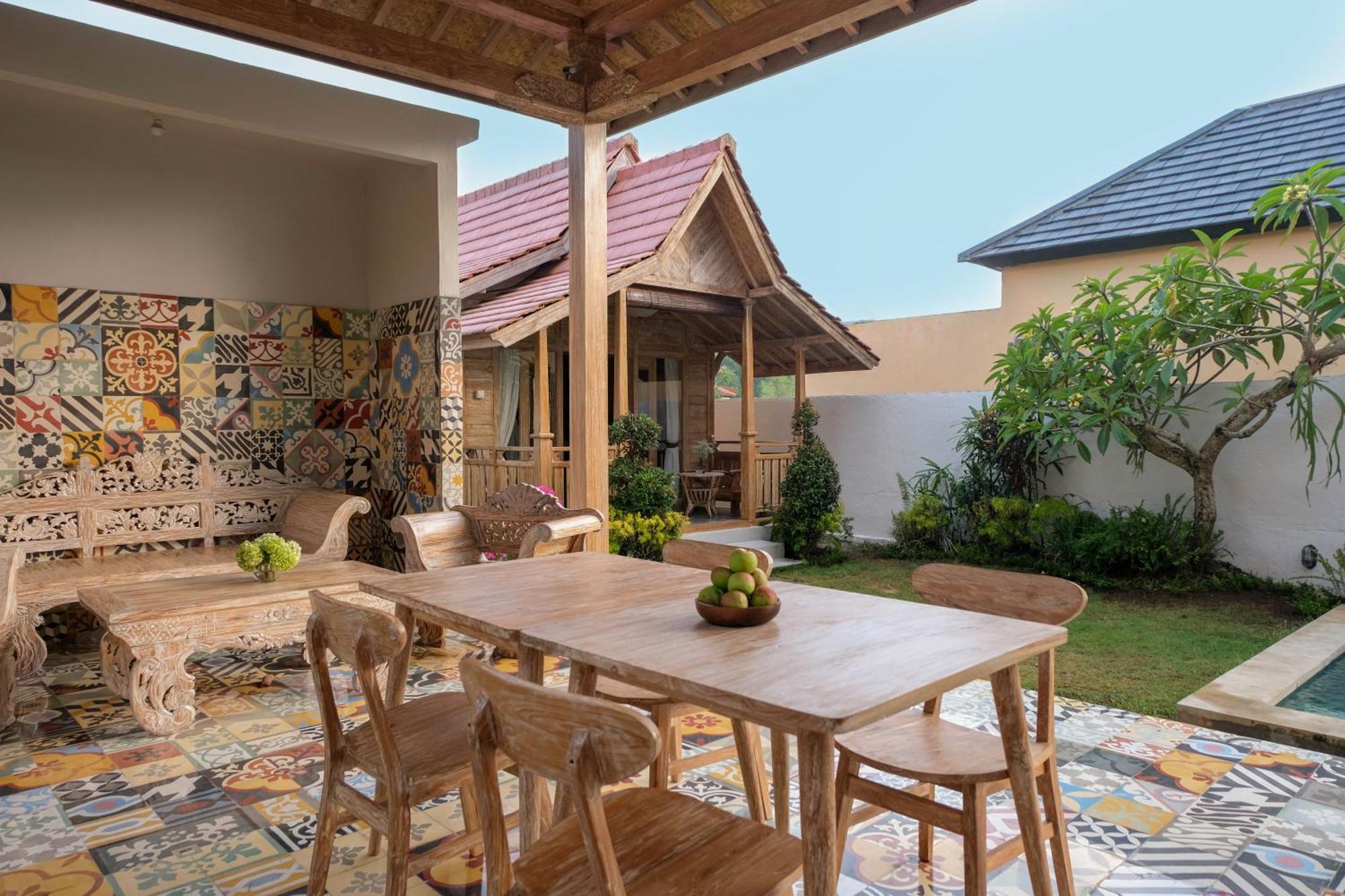 Homayoon Private Villa Ubud Rum bild